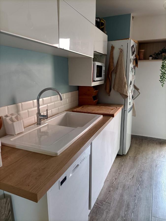 Appartement Proche Mer Avec Terrasse Et Jardin Privatif 히에레 외부 사진